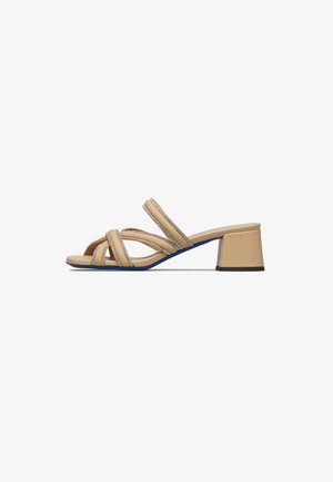 LORIBLU, Riemensandalette - nude