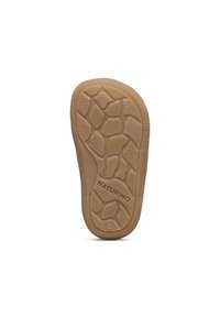 Beige Gummi-Schuhsohle mit strukturierten Grip-Mustern und erhabenen Bereichen; das Logo "NATURINO" ist nahe der Ferse geprägt, die Größe "21" ist angegeben.