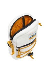 Zaino in pile bianco con fodera arancione, zip nera, cordini regolabili e logo Vans. Forma compatta e arrotondata con dettagli laterali.