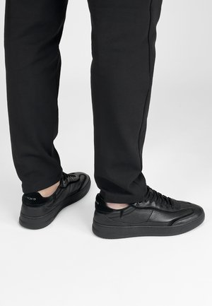 Dutch'D FUSE ASH SNEAKER - Sneakers laag - black