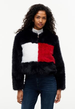 Tommy Jeans, TOMMY FLAG COLOUR-BLOCKED FAUX FUR JACKET - Зимно яке - dark blue