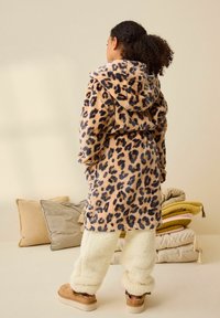 Next SOFT TOUCH - REGULAR FIT - Bademantel - brown neutral animal