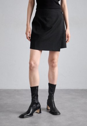 ESMA - Mini skirts  - black