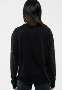 Paradiso Clothing SYSTEM OF A DOWN EYE COLLAGE  - Long sleeved top - black