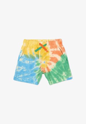 Krótkie spodenki dla malucha w stylu tie-dye w kolorach żółtym, pomarańczowym, zielonym i niebieskim, z elastycznym paskiem, sznurkiem do wiązania i bocznymi kieszeniami na białym tle.