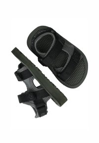 Zwarte en grijze buitensandalen met getextureerde rubberen zolen en verstelbare banden. Voorzien van een gevoerd voetbed en een open teenontwerp.