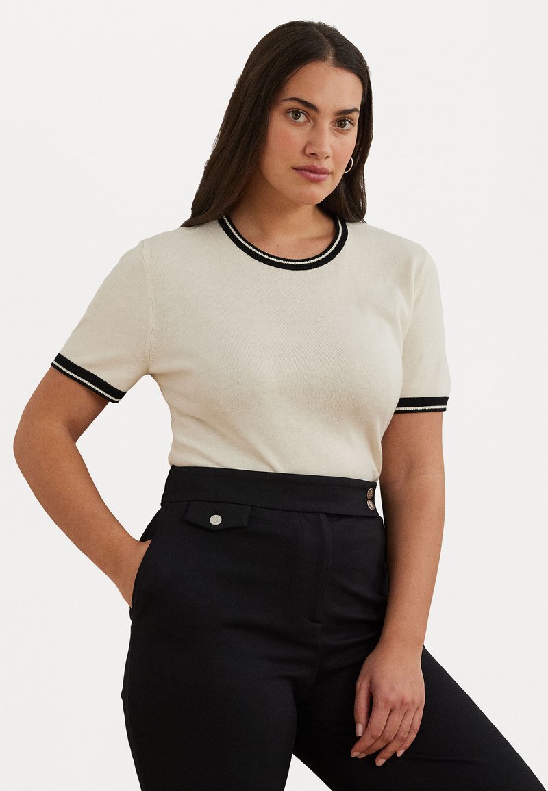 Lauren Ralph Lauren Woman EYELAH TWO TONE SHORT SLEEVE SWEATER - Apdrukāts T-krekls - mascarpone cream/black