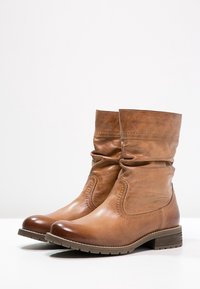 Pier One Botines - cognac