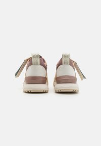 Replay FIELD CLASSIC - Sneaker low - nude/platin