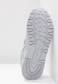 Reebok Classic Sneakers - grey