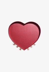 Charlotte Tilbury CHARLOTTE'S DIAMOND CHEST OF BEAUTY, LOVE & MAGIC - Gesichtspflegeset