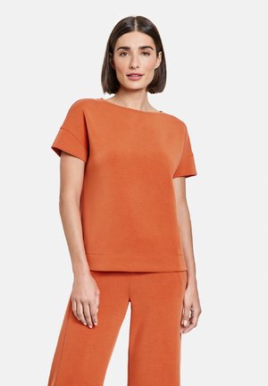 Jednoduché triko - burnt orange