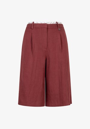 Bordeaux linnen culottes met een ontwerp van brede pijpen, voorzien van een vlakke voorkant, twee zijzakken en een patroonriem voor extra detail.