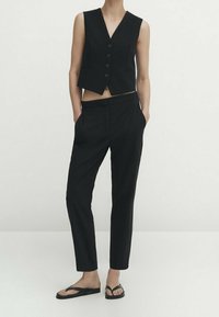 Massimo Dutti Väst - black