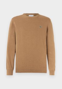 Kijelölve, date brown