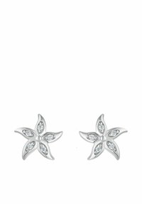 Pendientes plateados en forma de estrella con cinco pétalos curvados, cada pétalo engastado con dos pequeñas piedras preciosas redondas y transparentes.