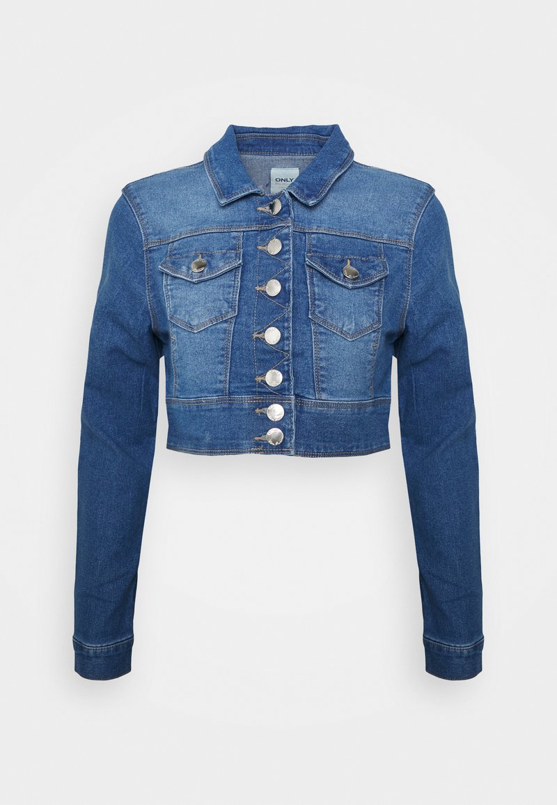 Kratka denim jakna v svetlih in temnih odtenkih modre, s ovratnikom, sprednjim zapenjanjem na srebrne gumbe in dvema žepoma na prsih. Gladka tekstura.