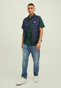 Jack & Jones JJE TEE  O-NECK  - T-shirt basic - pine grove