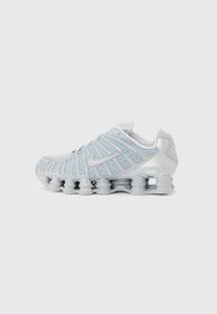 Niewybrane, wolf grey/metallic silver-coloured