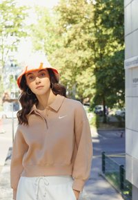 Nike Sportswear W NSW STYLE FLC CROP 3Q POLO - Camisola - beige