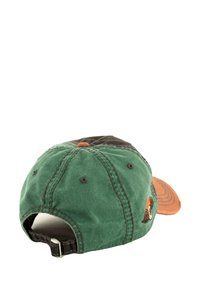 Cappello da baseball in cotone con corona verde e visiera marrone, dotato di un design ricamato sul lato e di una fibbia nera regolabile sul retro.