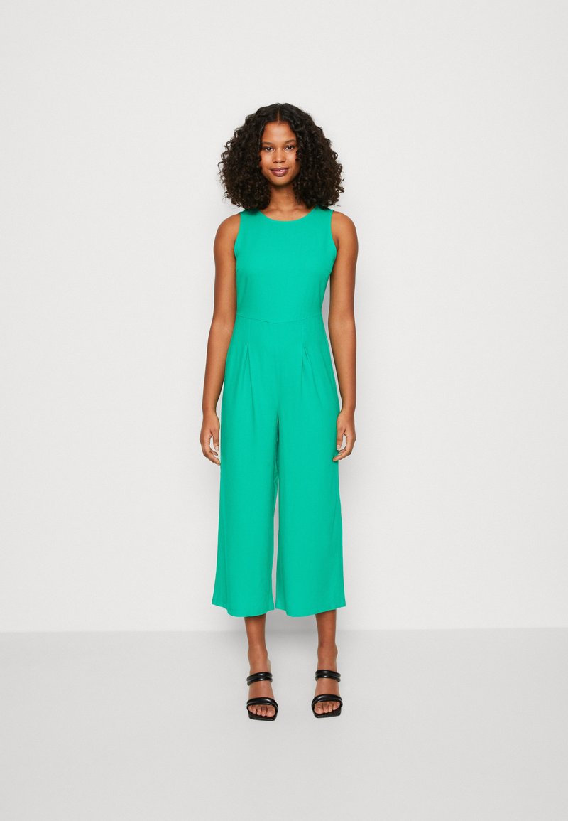 Vero Moda VMMYMILO Jumpsuit bright green/grün Zalando.ch