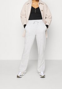 Even&Odd Sweter