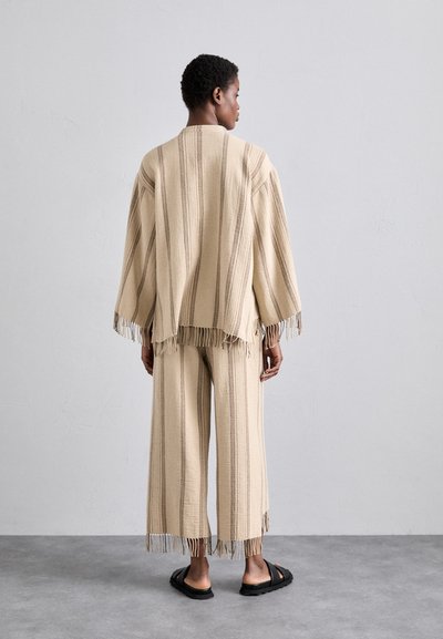 By Malene Birger MIRABELLAS - Pantalon classique - beige