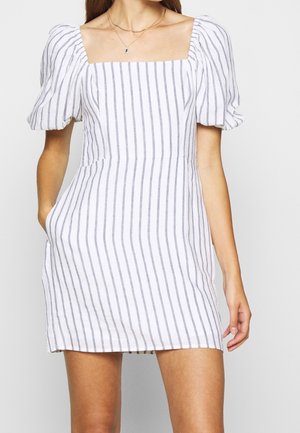 Vestido informal - white