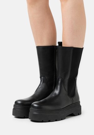AYA ZIPPER - Plateaulaarzen - black