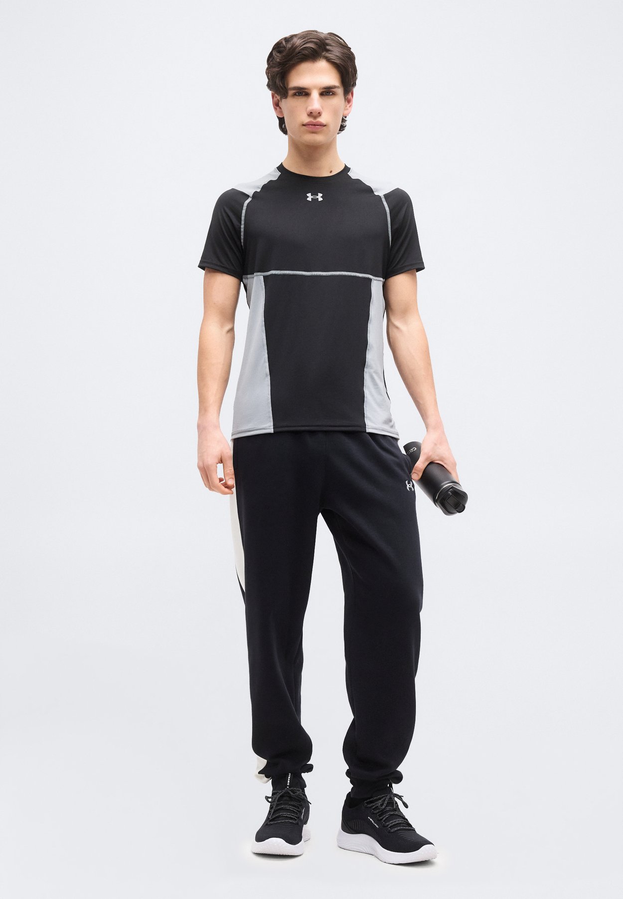 RIVAL FLEECE