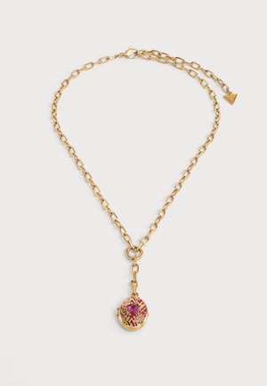 Collier chaîne en or avec pendentif médaillon rond comportant une pierre précieuse rose centrale et une décoration florale en émail.