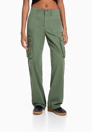 Bershka Pantaloni cargo - khaki