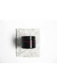 Shu Uemura ASHITA SUPREME | INTENSE REVITALIZATION SCRUB - Schampo