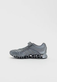 Thumbnail Image 8