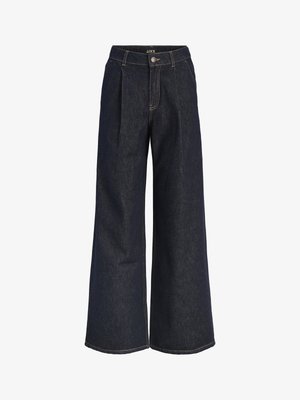 Pantalones de mezclilla de pierna ancha en azul oscuro con una cintura alta, que cuentan con plisados frontales, costuras de contraste y un cierre de botón único.