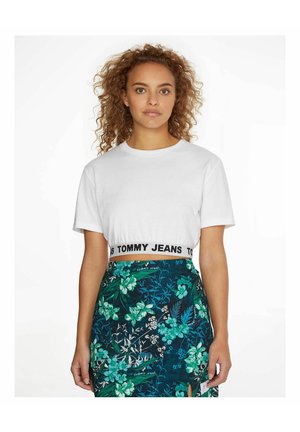TJW CROP LOGO WB - T-shirt con stampa - weiss