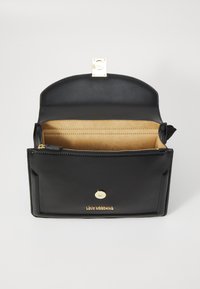 Love Moschino BOW DETAIL - Borsa a mano - nero