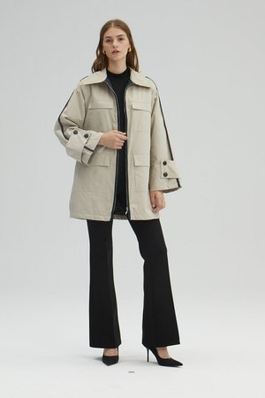 POCKET DETAILED - Cappotto corto - beige