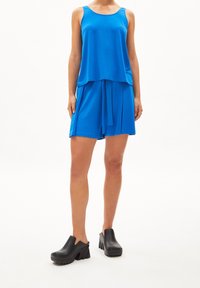 ARMEDANGELS Shorts - royal blue