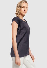 Merchcode IT BEATS LOUD EXTENDED SHOULDER  - T-shirts basic - navy