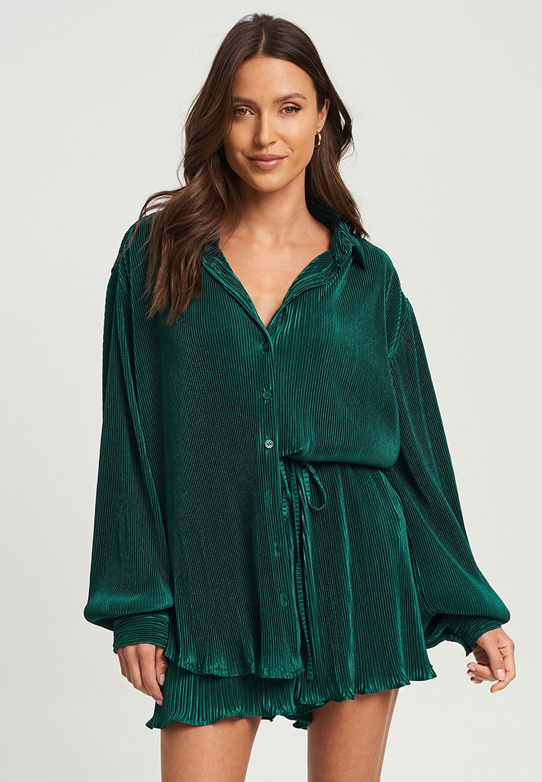 Tatum Button-Down Shirt - Plisse :: Ivory