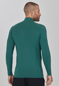 Endurance MIDLAYER LEAD - Langarmshirt - bistro green