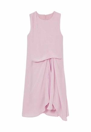 Abito senza maniche rosa chiaro lungo fino al ginocchio con scollo rotondo e dettaglio drappeggiato asimmetrico raccolto sulla gonna davanti.