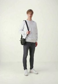 Guess CHRIS - Jeans Skinny Fit - carry grey