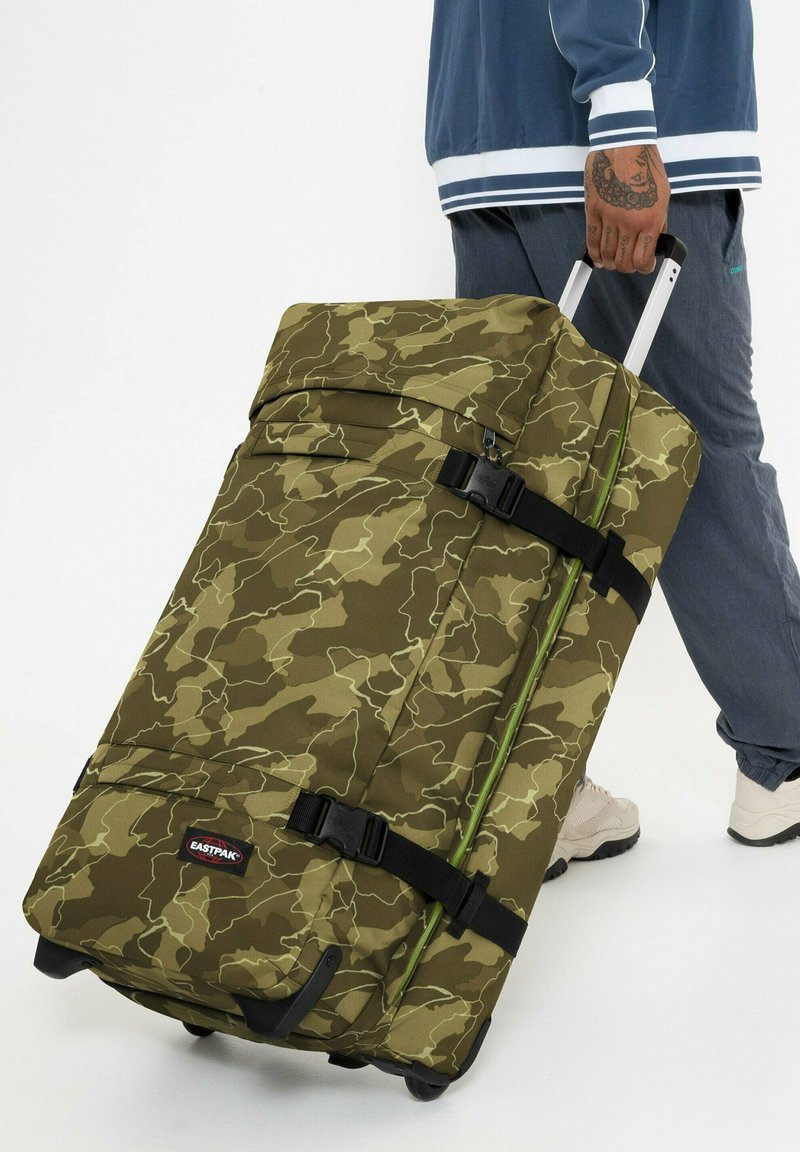 Eastpak TRANSIT'R L - Trolley - camouflash khak