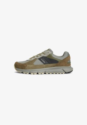 Tommy Hilfiger, TOMMY HILFIGER SUEDE MIXED TEXTURE CLEAT TRAINERS - Sneakers - hydrogen grey