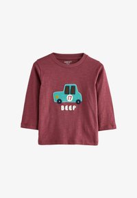Valgt, berry red car