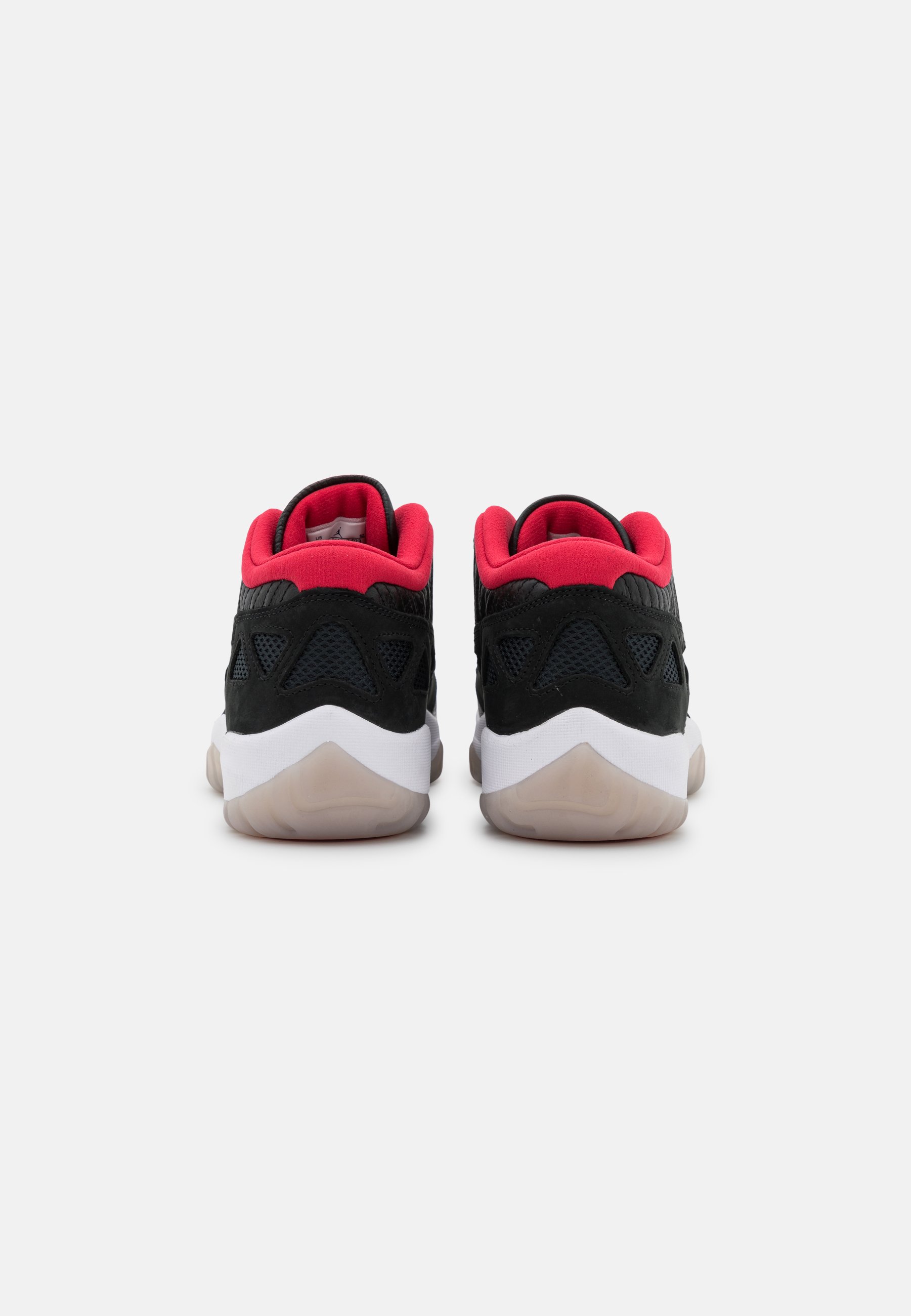 Jordan AIR JORDAN 11 I.E. RETRO - Sportbačiai - white/total  orange/multicolor/balta - Zalando.lt