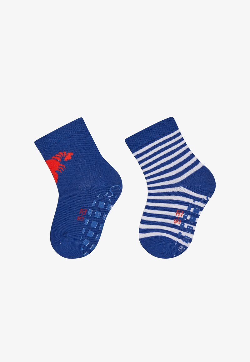 Chaussettes en coton bleues, l'une avec un motif homard rouge, l'autre avec des rayures bleues et blanches. Semelles antidérapantes pour la sécurité.